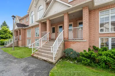 1701 BLOHM Drive 10, Hunt Club - South Keys and Area, ON K1G 6N6