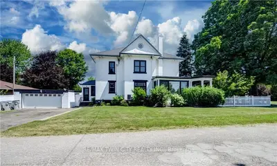 290 Turnberry Street, Huron East, On N0g 1h0