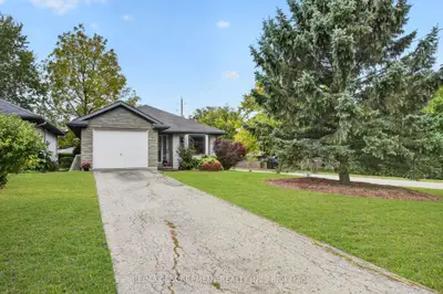 13 Barton Street, Haldimand, On N0a 1e0