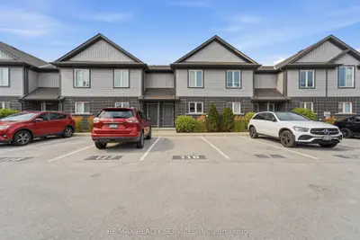 7768 Ascot Circle, Niagara Falls, On L2h 3p9