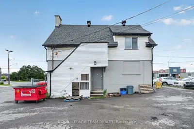1901 BANK Street, Hunt Club - South Keys and Area, ON K1V 8A1