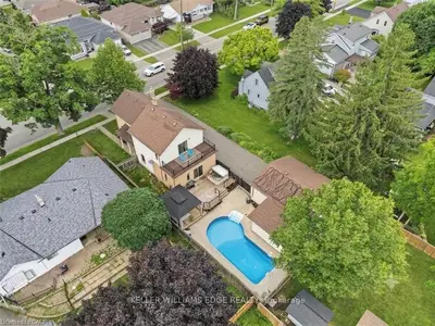32 Clench Avenue, Brantford, On N3t 1b6