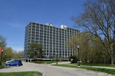 58 Bridgeport Road E 1108, Waterloo, On N2j 4h5