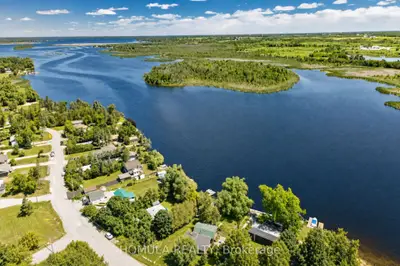 24 Riverside Drive, Kawartha Lakes, On K9v 0h6