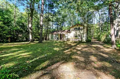 10282 Birch Lane, Lambton Shores, On N0m 1t0