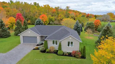 377 Pulver Road, Prince Edward County, On K0k 1l0