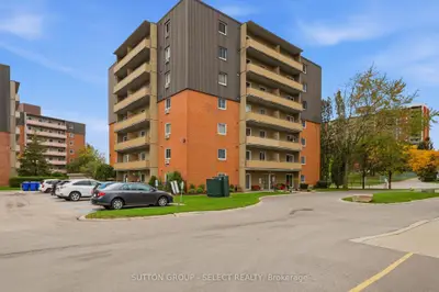 1102 Jalna Boulevard 408, London South, On N6e 1x8