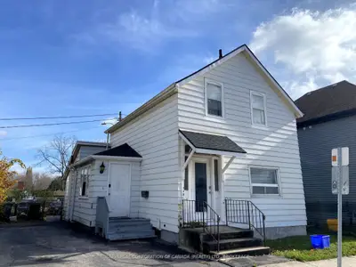 137 Ross Street, St. Thomas, On N5r 3x9