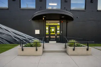400 Wellington Street N Unit D, Hamilton, On L8l 5b1