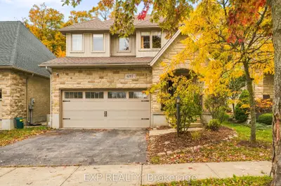 697 Rhine Fall Drive, Waterloo, On N2v 2v5