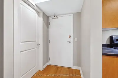 138 SOMERSET Street W 604, Ottawa Centre, ON K2P 0A3
