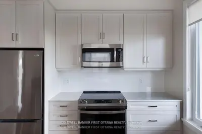150 Boundstone Way 104, Kanata, On K2t 0m7