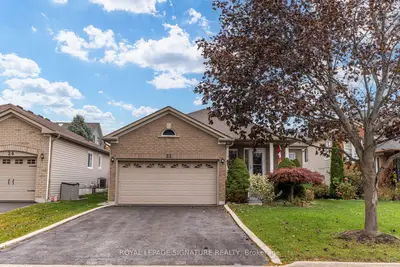22 Huffman Avenue, Port Hope, On L1a 4k1