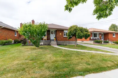 96 Clarke Street, Port Colborne, On L3k 2g3