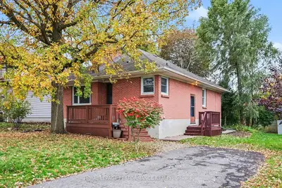 856 Iroquois Road, Mckellar Heights - Glabar Park And Area, On K2a 3n2