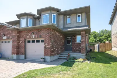 27 LEESBORO Trail, Thames Centre, ON N0M 2P0