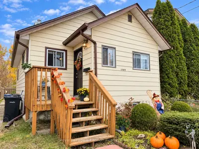 1707 Crawford Avenue, Thunder Bay, On P7e 3e7