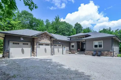 1013 Sutherland Way, Gravenhurst, On P0e 1n0