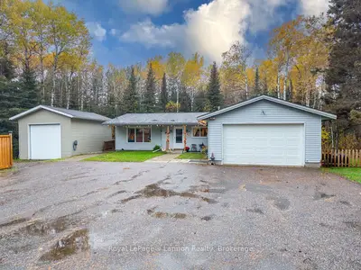 1565 Mountain Road, Thunder Bay, On P7j 1c7