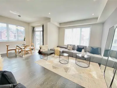 42 Farley Lane, Hamilton, On L9g 3k9