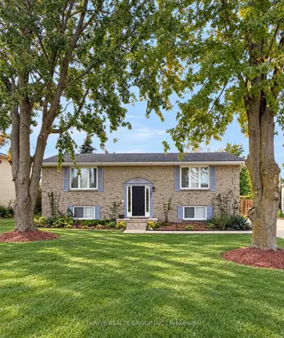 182 Elizabeth Street, Southwest Middlesex, On N0l 1m0