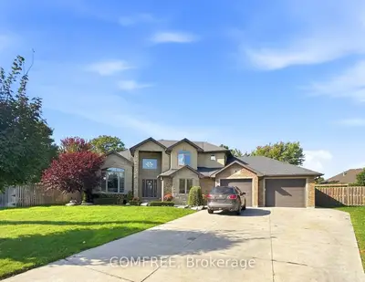 8 Marshwoods Boulevard, Kingsville, On N9y 0a5