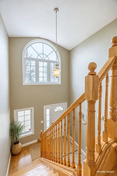 2096 BLACKWATER Road, London North, ON N5X 4J9