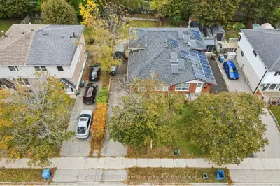 602 College Avenue W, Guelph, On N1g 1t6