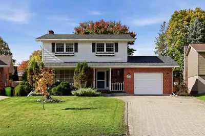 187 Country Club Place, Sault Ste Marie, On P6a 5z8