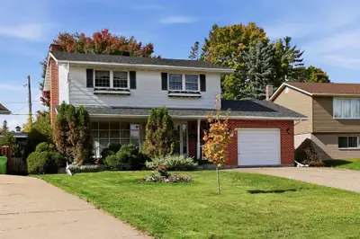 187 Country Club Place, Sault Ste Marie, On P6a 5z8