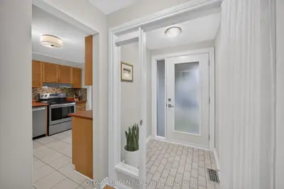 6057 Willowbark Drive, Orleans - Convent Glen And Area, On K1c 5t5
