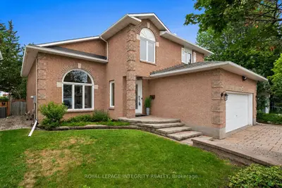 3 Nakota Way, Barrhaven, On K2j 4e9