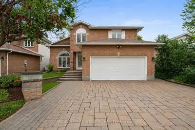 3 Nakota Way, Barrhaven, On K2j 4e9
