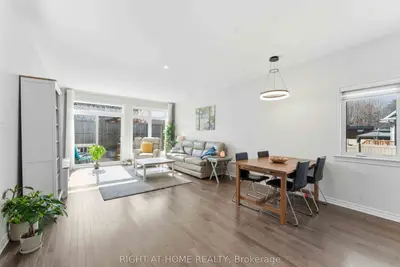 272 Maygrass Way, Stittsville - Munster - Richmond, On K2s 2k9