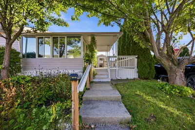 5700 Blackwell Side Road 325, Sarnia, On N7w 1b7