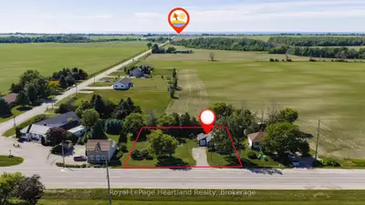 827 Highway 21, Huron-kinloss, On N2z 2x3