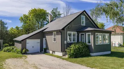 827 Highway 21, Huron-kinloss, On N2z 2x3
