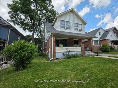 20 Fairview Avenue, Kitchener, On N2h 3e8