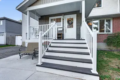 911 Auden Park Drive, Kingston, On K7m 4t8