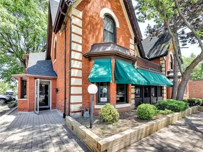 51 Augusta Street, Hamilton, On L8n 1p8