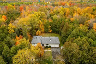 869 Rock Road, North Grenville, On K0g 1t0