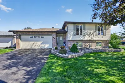 96 Cambridge Crescent, Brockville, On K6v 6l8