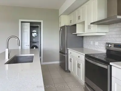 44 Lomond Lane, Kitchener, On N2r 0t6