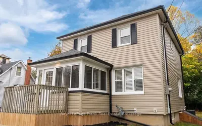 55 Ellen Street, Port Hope, On L1a 1a1
