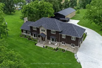 2210 Highway 54, Haldimand, On N3w 1y4