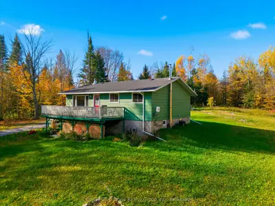 1060 Lees Road, Highlands East, On K0l 2y0