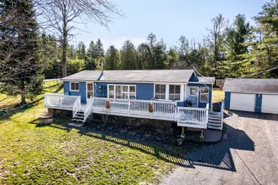 1545 Westview Crescent, Selwyn, On K0l 2h0