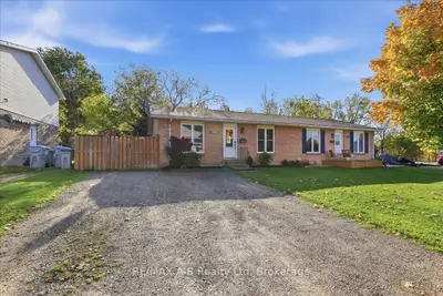 129b Mitchell Court, West Perth, On N0k 1n0