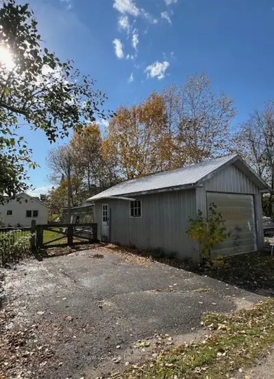 30 Queen Street, Sioux Lookout, On P8t 1e8