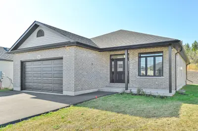 16 LEHTINEN Crescent, Belleville, ON K8P 4G5